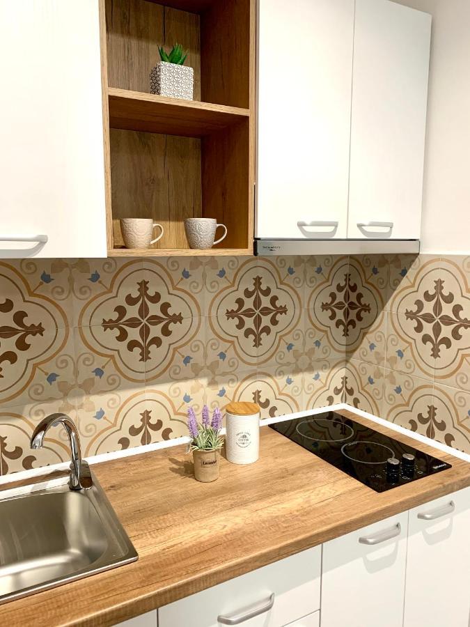 Sol Lux Studio Apartments 2Nd Floor Δυρράχιο Εξωτερικό φωτογραφία