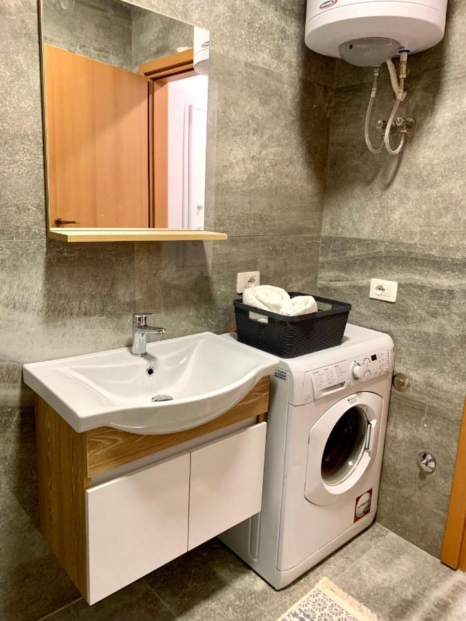Sol Lux Studio Apartments 2Nd Floor Δυρράχιο Εξωτερικό φωτογραφία